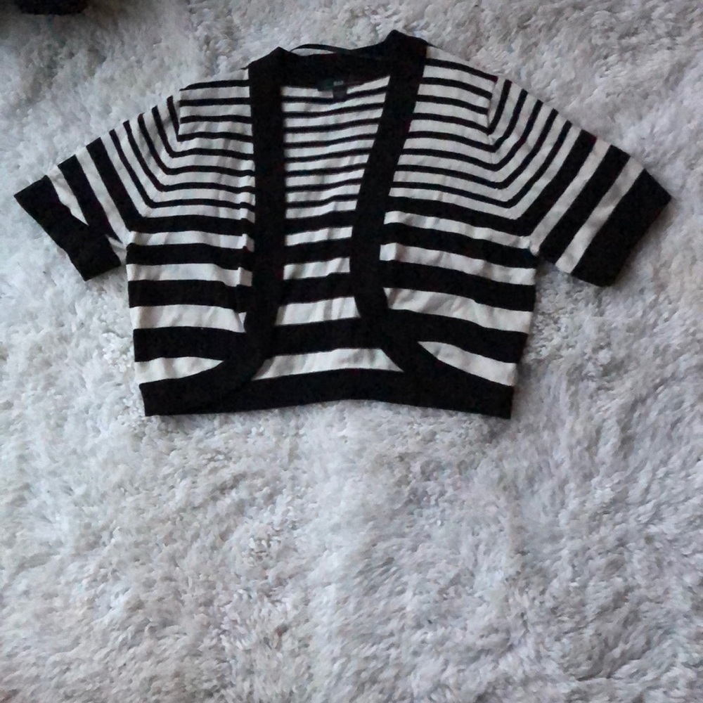 Women’s cropped vest